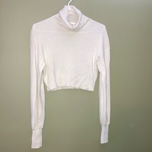 Wilfred White Turtleneck Crop Sweater with Long Sleeves
